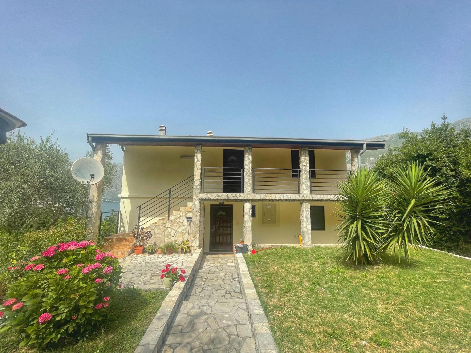 Apartments Krivokapic Prcanj With Bay View Kotor Exteriér fotografie